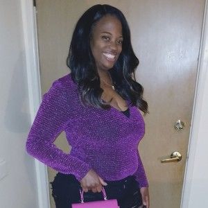 Meet your Posher, Tinisha